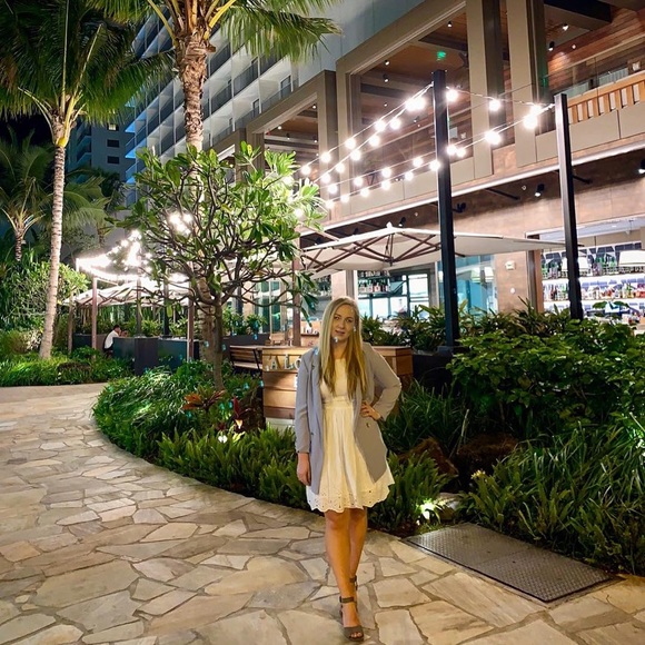 Meet your Posher, Ilona - Picture 1 of 1